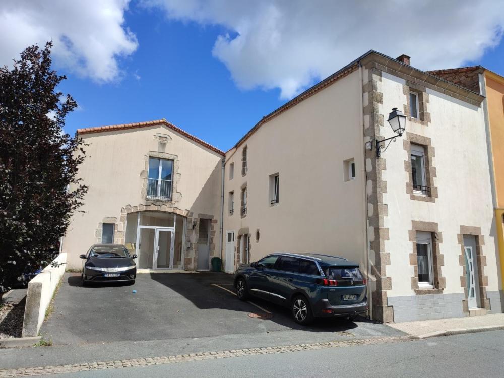 Logis Des Chouans Apartment Les Landes-Genusson Bagian luar foto